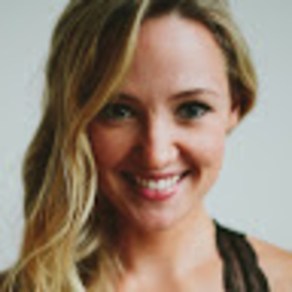 Meet your Posher, Ali - Picture 1 of 1